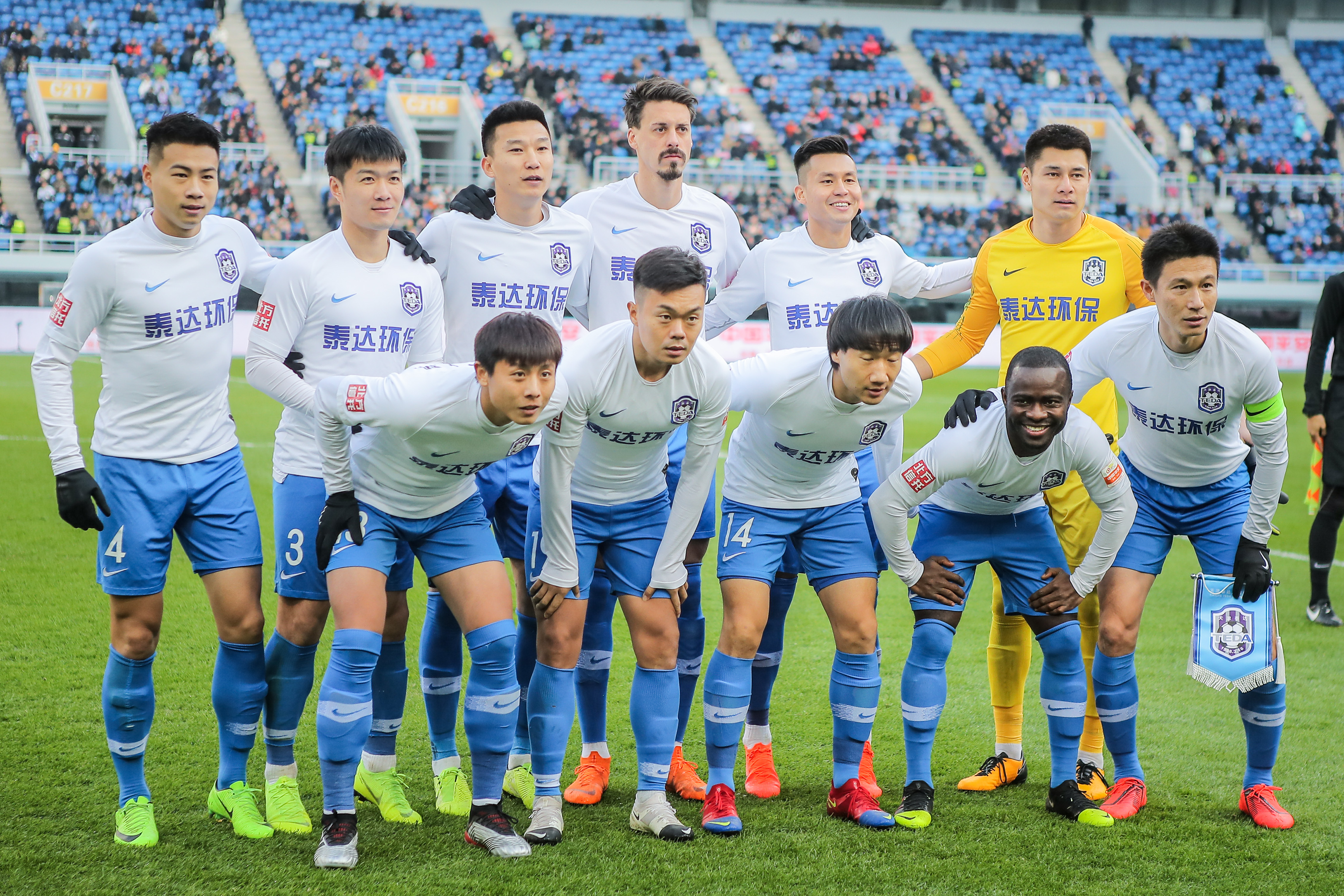 RNG 教练：每一场都总结问题，一场要比一场好
