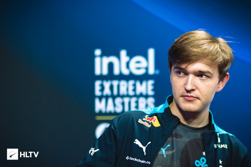 CSGO比赛：被Mouz摁在替补席的w0xic正在准备转会